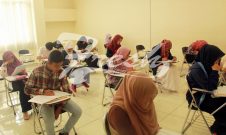 Sejumlah calon mahasiswa yang sedang mengikuti Ujian Mandiri di UIN SGD Bandung (Rendy M Muthaqin)