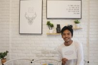 Azri Firdaus, pemilik Afternoon Project saat berfoto di studio fotonya Jalan Pandan Wangi No.10 RT03/RW14 Cinunuk, Kab. Bandung.